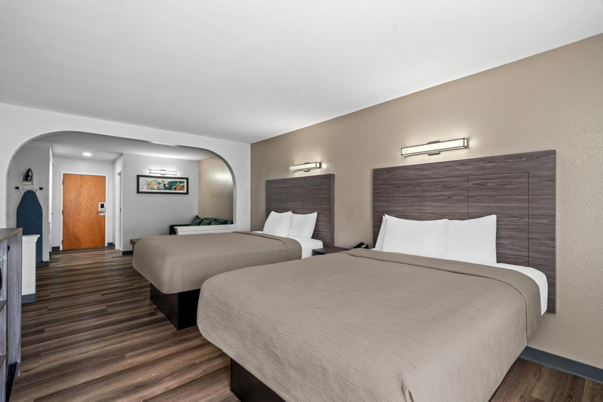 Quality Inn & Suites Билокси Екстериор снимка