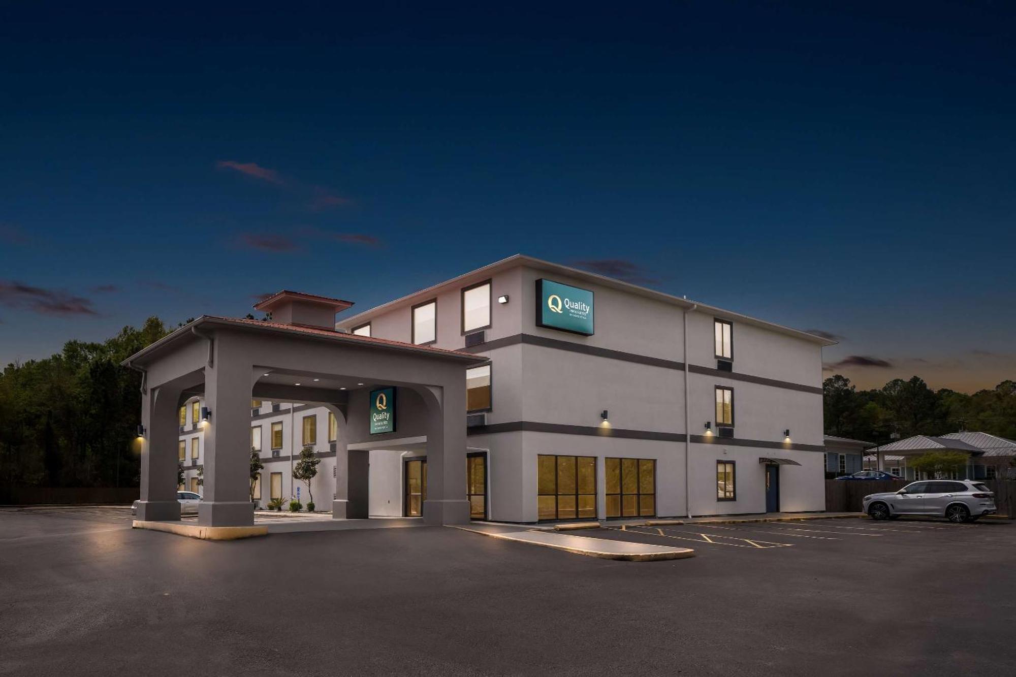 Quality Inn & Suites Билокси Екстериор снимка