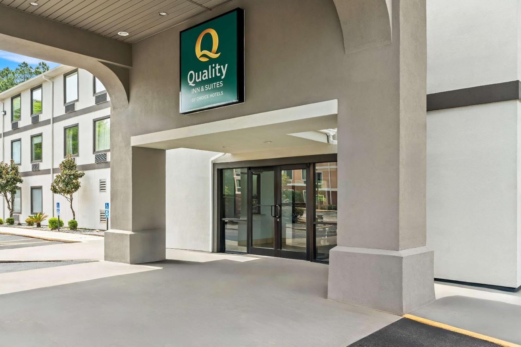 Quality Inn & Suites Билокси Екстериор снимка